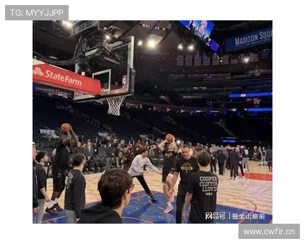 老詹缺席尼克斯战或无缘最佳阵容 老詹缺席尼克斯战或无缘最佳阵容