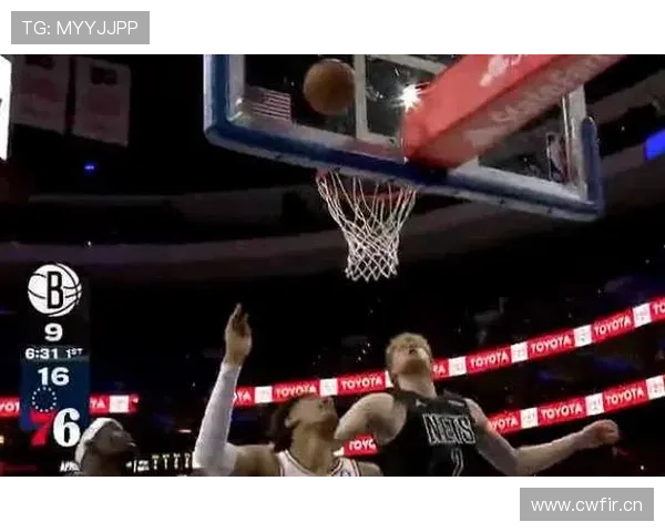 [NBA]迪文琴佐抢断直塞 爱德华兹滑翔暴扣.